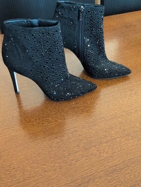 Jessica Simpson Black Crystal-Embellished Pointed Toe Ankle Boots